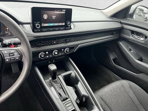 Used 2023 Honda Accord LX image 15