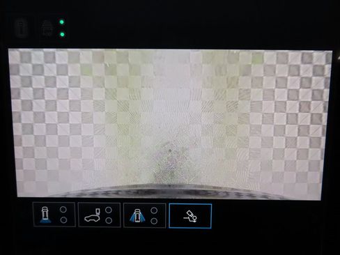 Used 2024 GMC Acadia Denali image 22