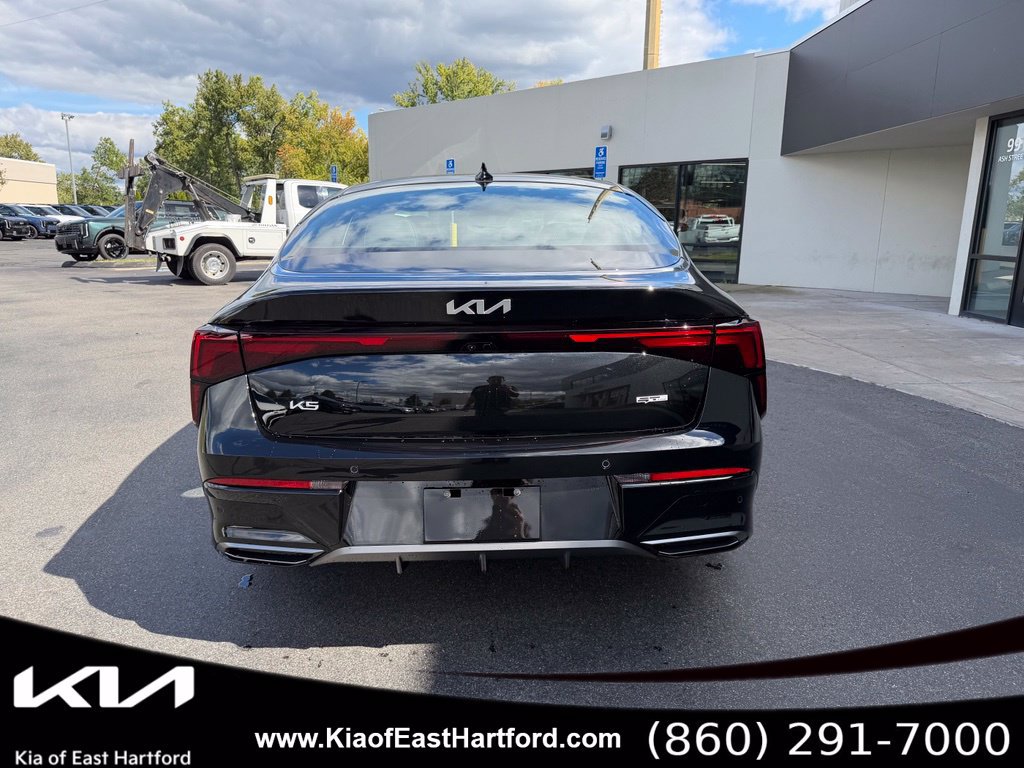 New 2027 Kia K5 GT-Line FWD image 9