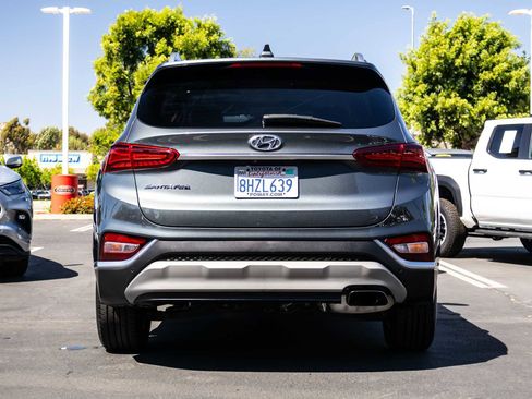 Used 2019 Hyundai Santa Fe FWD image 11
