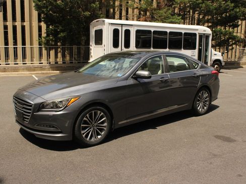 Used 2016 Hyundai Genesis 3.8 w/ Option Group 04 AWD/4WD image 12