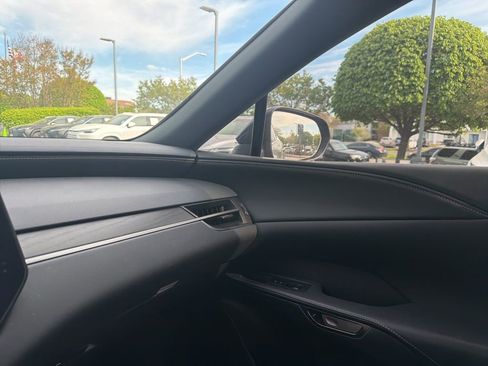 Used 2024 Lexus RX 350 Premium w/ Accessory Package (Z1) AWD/4WD image 38