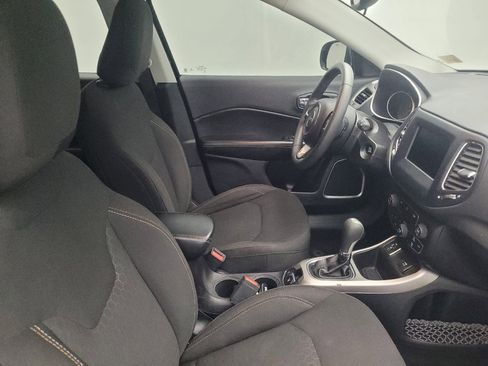 Used 2020 Jeep Compass Sport FWD image 21