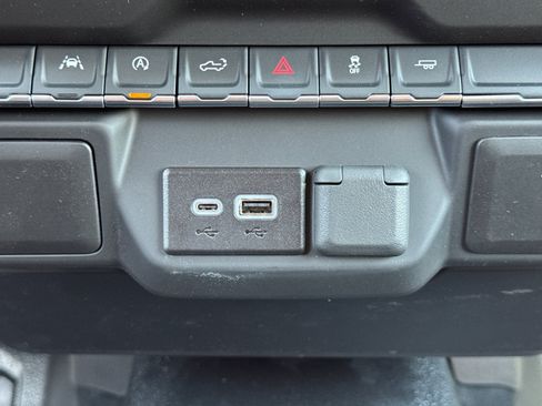 Used 2026 GMC Sierra 1500 Pro w/ Pro Value Package RWD image 24