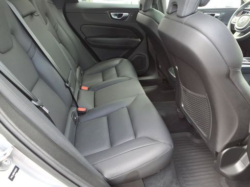 Used 2023 Volvo XC60 B5 Plus w/ Climate Package AWD/4WD image 26