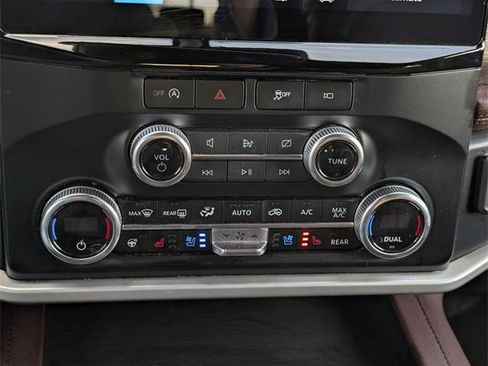 Certified 2024 Ford Expedition Max Limited image 24