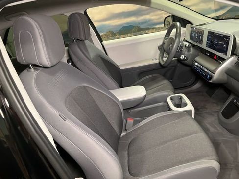 Used 2024 Hyundai Ioniq 5 SEL RWD image 59