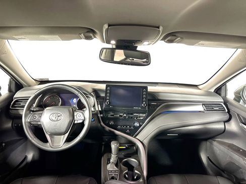 Used 2024 Toyota Camry XSE FWD image 12