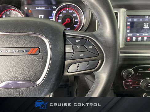 Used 2020 Dodge Charger SXT RWD image 22