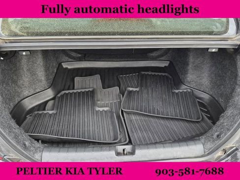 Used 2016 Honda Civic Touring image 12