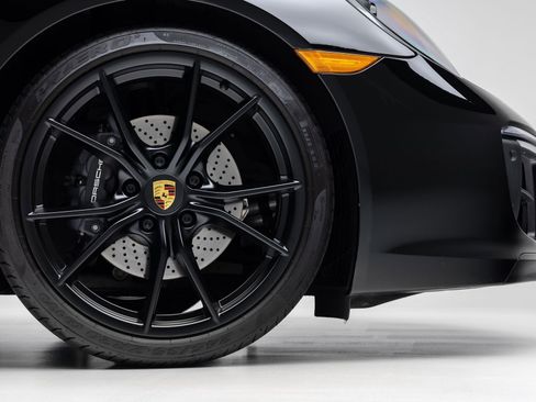 Used 2019 Porsche 911 Carrera image 29