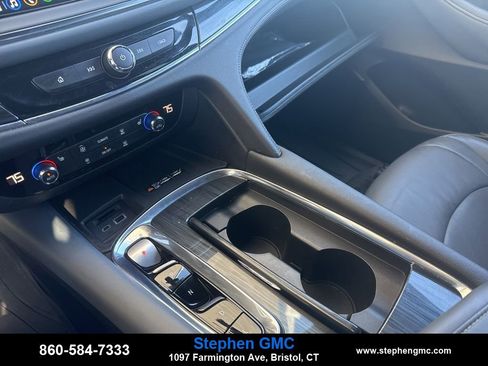 Used 2023 Buick Enclave Essence w/ Experience Buick Package image 21