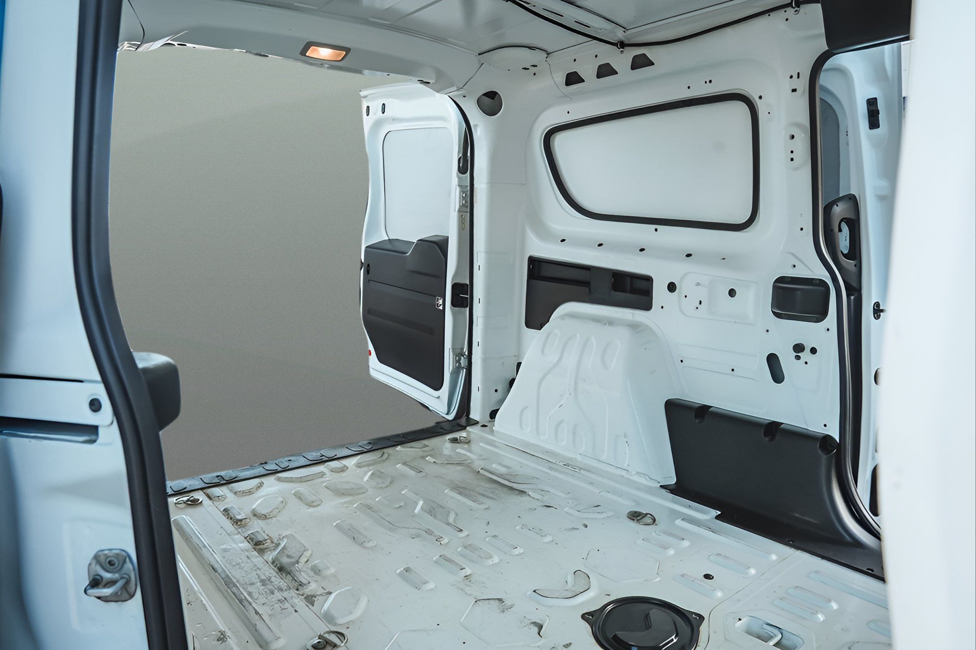 Used 2022 RAM ProMaster City Tradesman FWD image 9