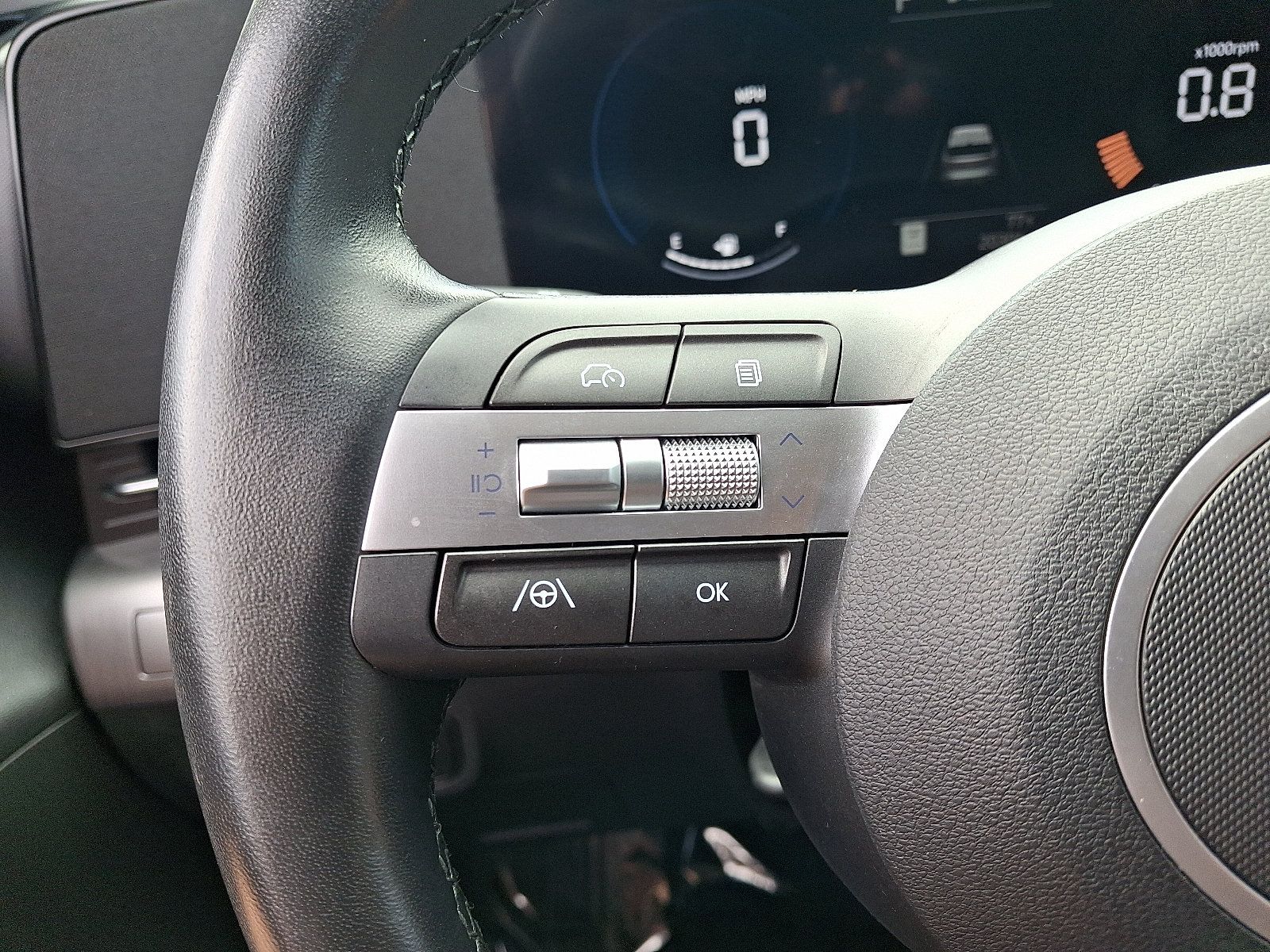 Used 2024 Hyundai Kona SEL FWD image 20