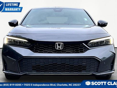 Used 2025 Honda Civic Sport Touring image 2