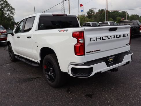 New 2026 Chevrolet Silverado 1500 RST w/ Redline Edition AWD/4WD image 3