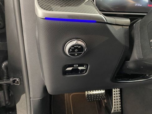 New 2025 Mercedes-Benz GLC 63 AMG S image 18