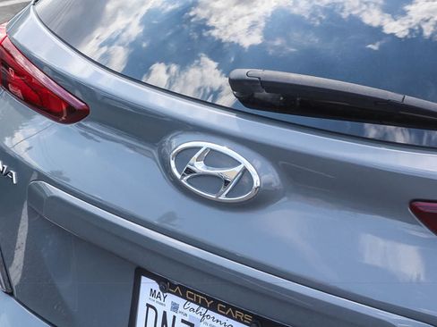 Certified 2023 Hyundai Kona SE FWD image 9