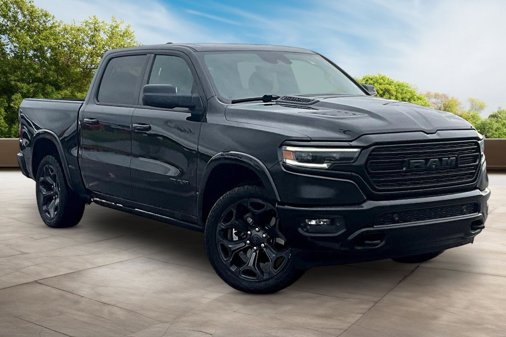Used 2020 RAM 1500 Limited w/ Black Appearance Package AWD/4WD image 11