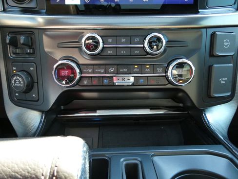 Used 2021 Ford F150 King Ranch w/ Equipment Group 601A High image 32