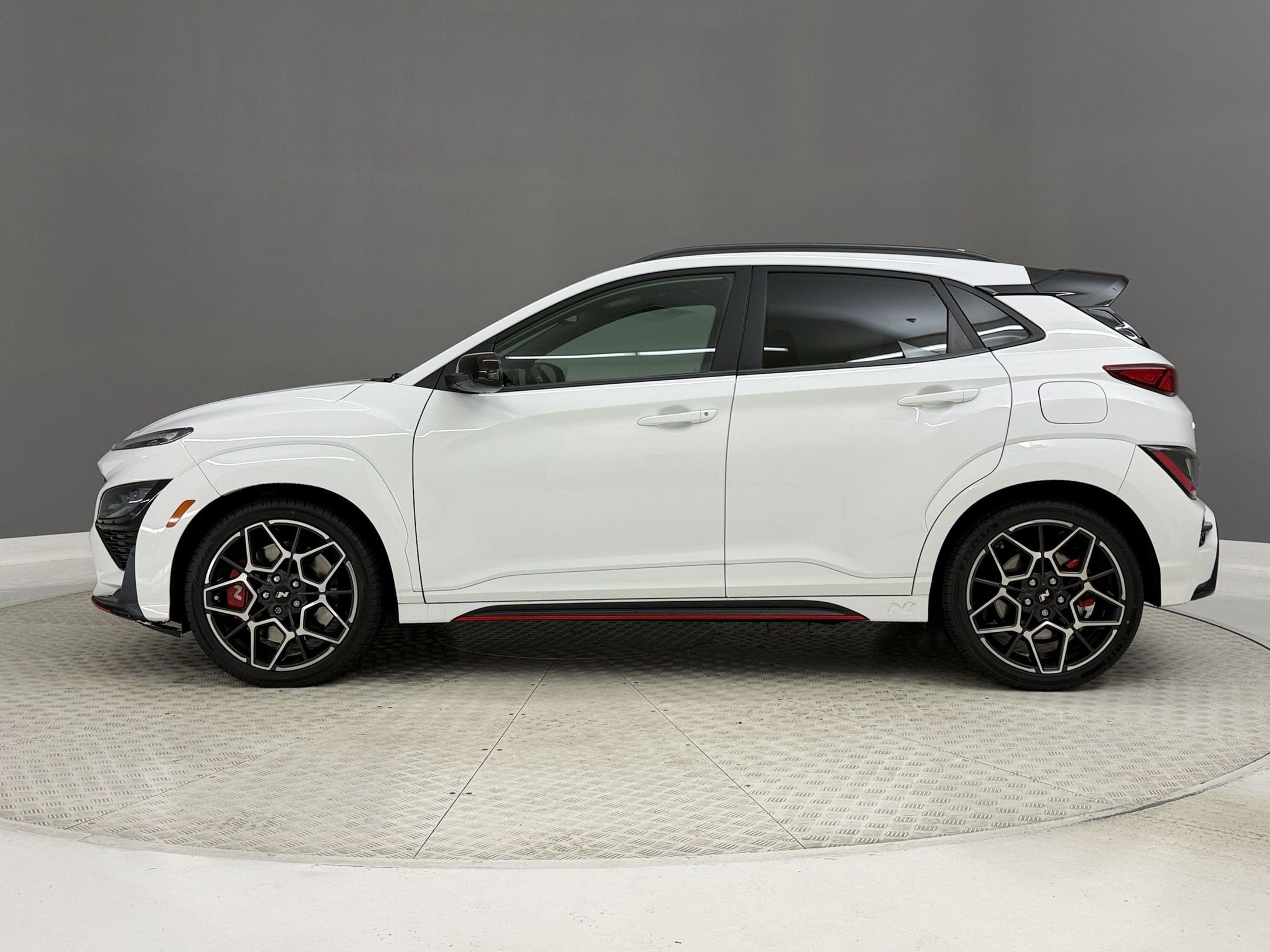 Used 2023 Hyundai Kona N w/ Cargo Package FWD image 2