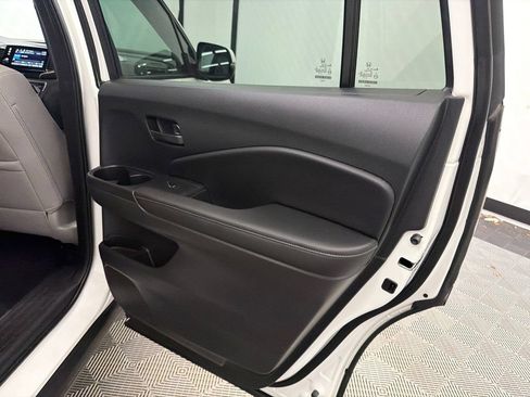 Used 2022 Honda Passport EX-L image 18