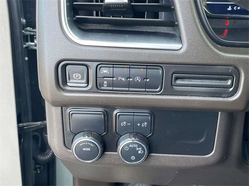 Used 2024 Chevrolet Tahoe LT image 20