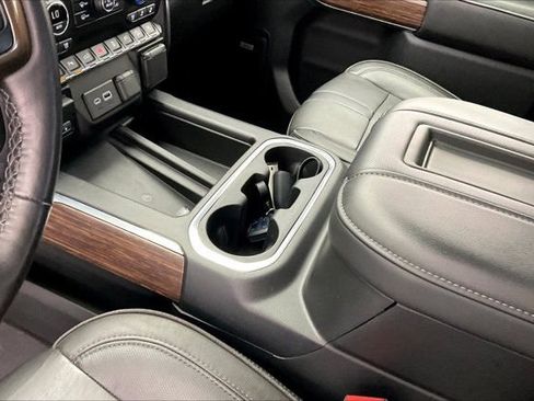 Used 2021 Chevrolet Silverado 2500 High Country w/ Z71 Off-Road Package AWD/4WD image 16
