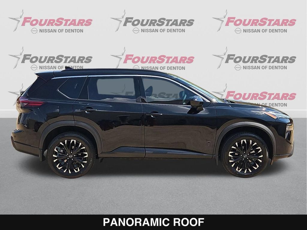 New 2026 Nissan Rogue Dark Armor FWD image 3