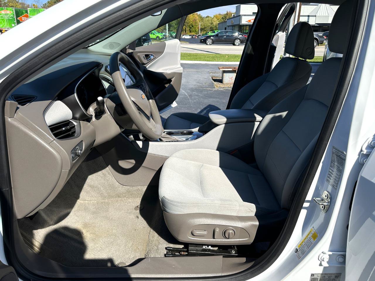 Used 2020 Chevrolet Malibu LS w/ Driver Confidence Package II FWD image 24