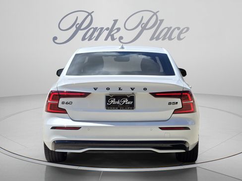 Certified 2023 Volvo S60 B5 Plus w/ Climate Package AWD/4WD image 4