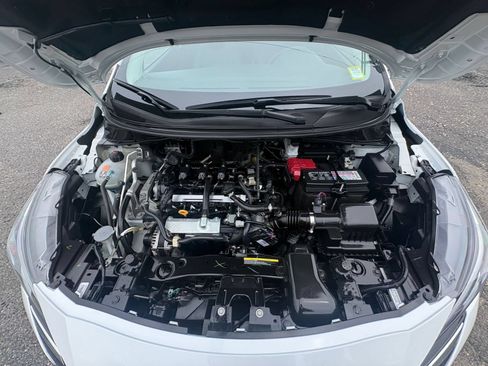 Used 2025 Nissan Versa SV FWD image 29