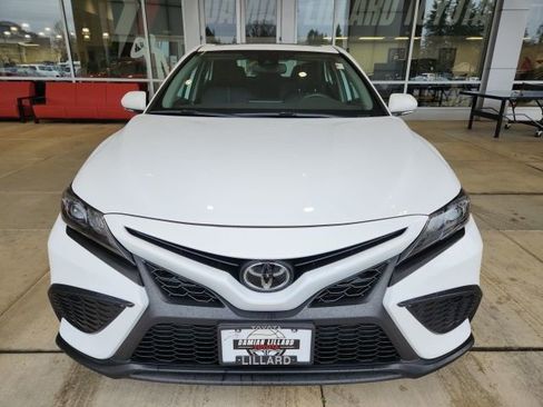 Certified 2024 Toyota Camry SE w/ Cold Weather Package image 5