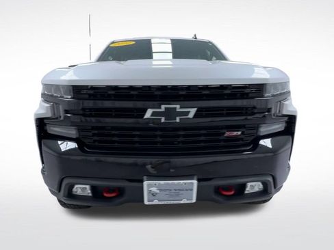 Used 2022 Chevrolet Silverado 1500 LT Trail Boss w/ Convenience Package II AWD/4WD image 3
