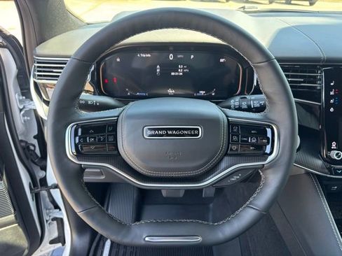 New 2026 Jeep Grand Wagoneer Summit AWD/4WD image 20