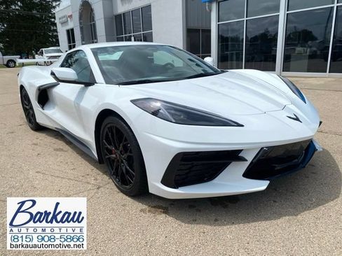 Used 2024 Chevrolet Corvette Stingray Premium Conv w/ Battery Protection Package RWD image 1