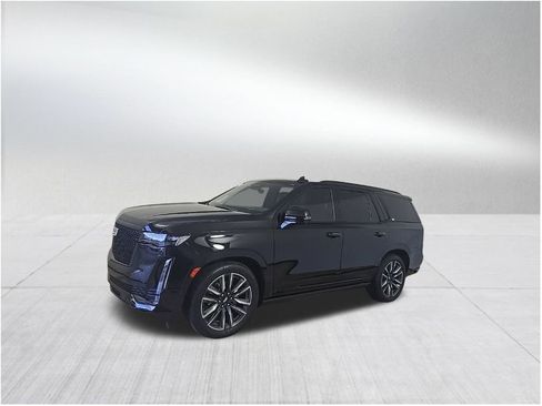 Certified 2023 Cadillac Escalade Sport Platinum w/ Heavy-Duty Trailer Package image 2