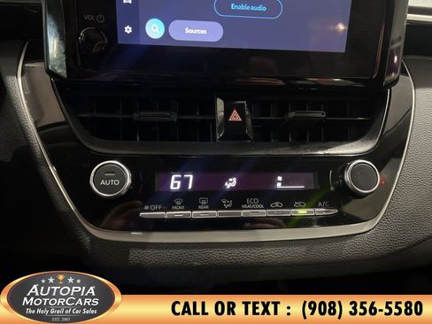 Used 2024 Toyota Corolla LE image 27