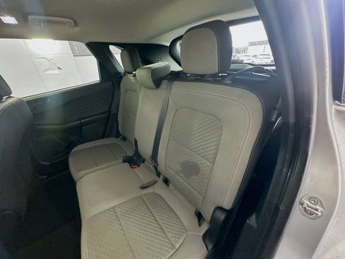 Used 2022 Ford Escape SE FWD image 23