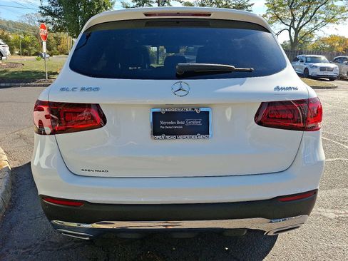Certified 2022 Mercedes-Benz GLC 300 4MATIC image 4