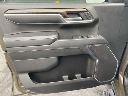 Used 2024 GMC Sierra 1500 Elevation image 22