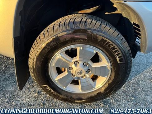 Used 2015 Toyota Tacoma PreRunner image 13