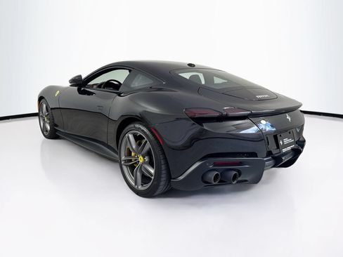 Certified 2022 Ferrari Roma RWD image 5