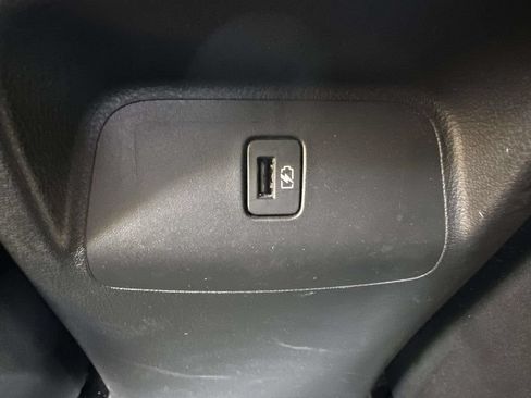 Used 2024 Nissan Sentra SR FWD image 14