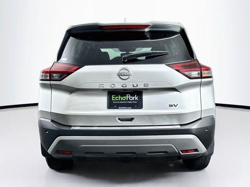 Used 2023 Nissan Rogue SV FWD image 7
