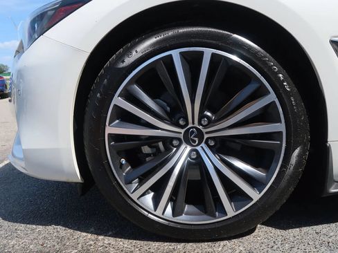 Used 2022 INFINITI Q60 3.0t Luxe w/ Essential Package RWD image 47