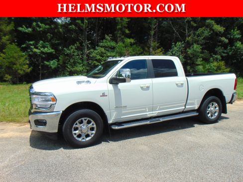 Certified 2023 RAM 3500 Laramie RWD image 5