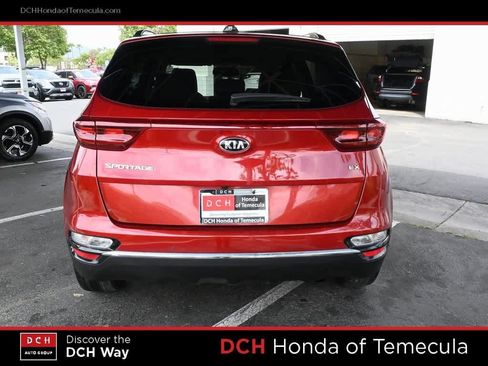 Used 2022 Kia Sportage EX w/ EX Technology Package image 6