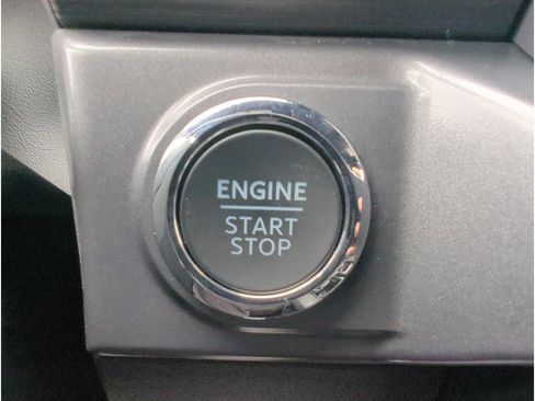 New 2025 Ford F150 XLT w/ Equipment Group 302A MID image 18