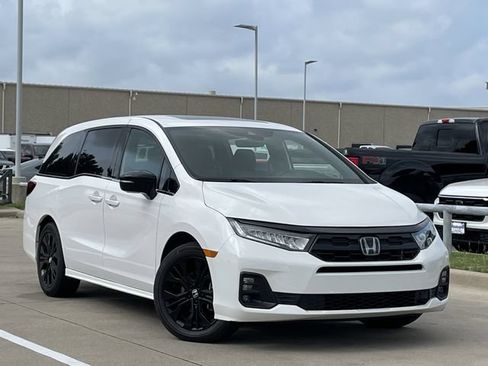 Used 2025 Honda Odyssey Sport-L image 2